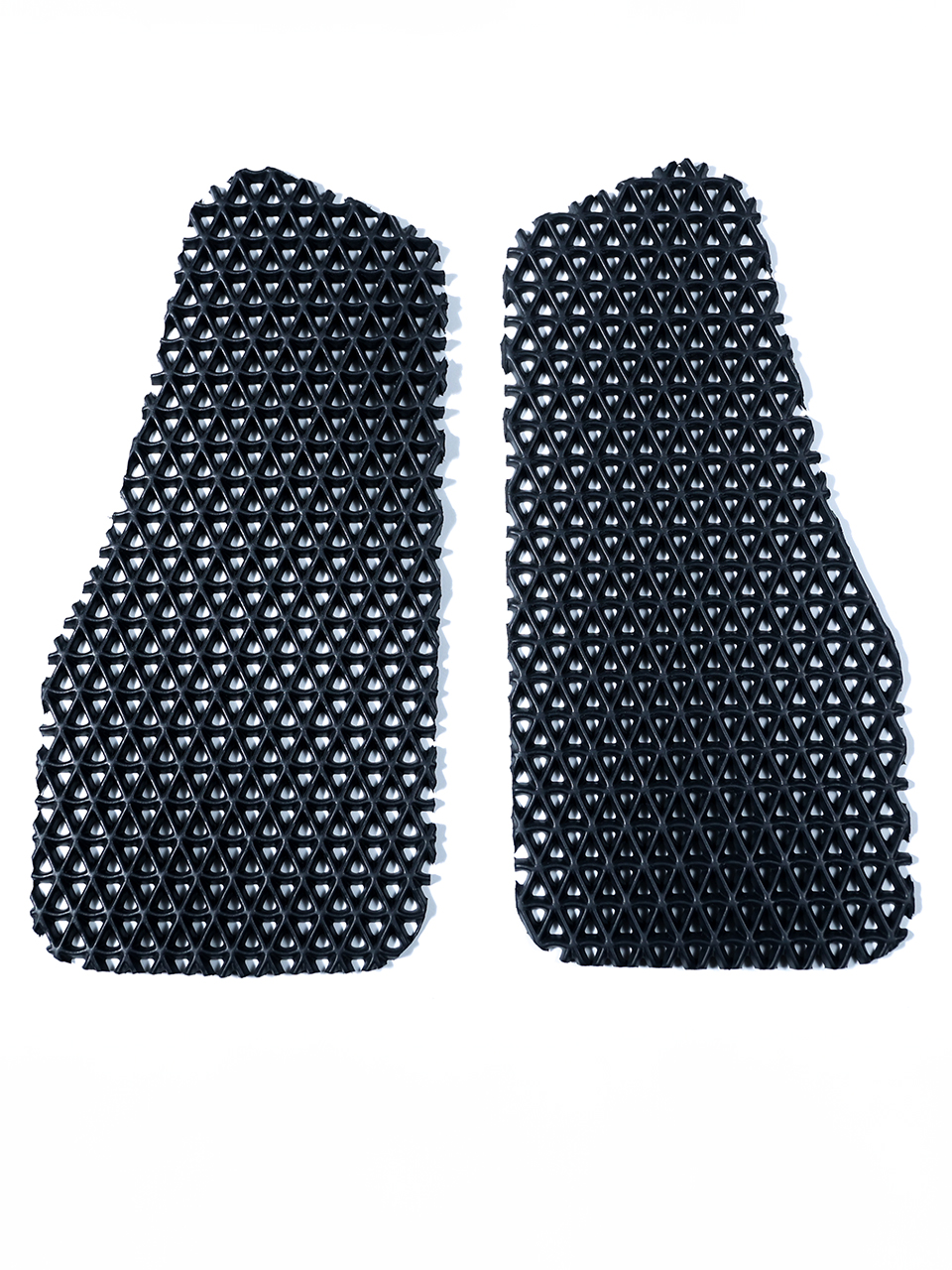 ROUGH&ROAD社製 エアスループロテクター 胸用